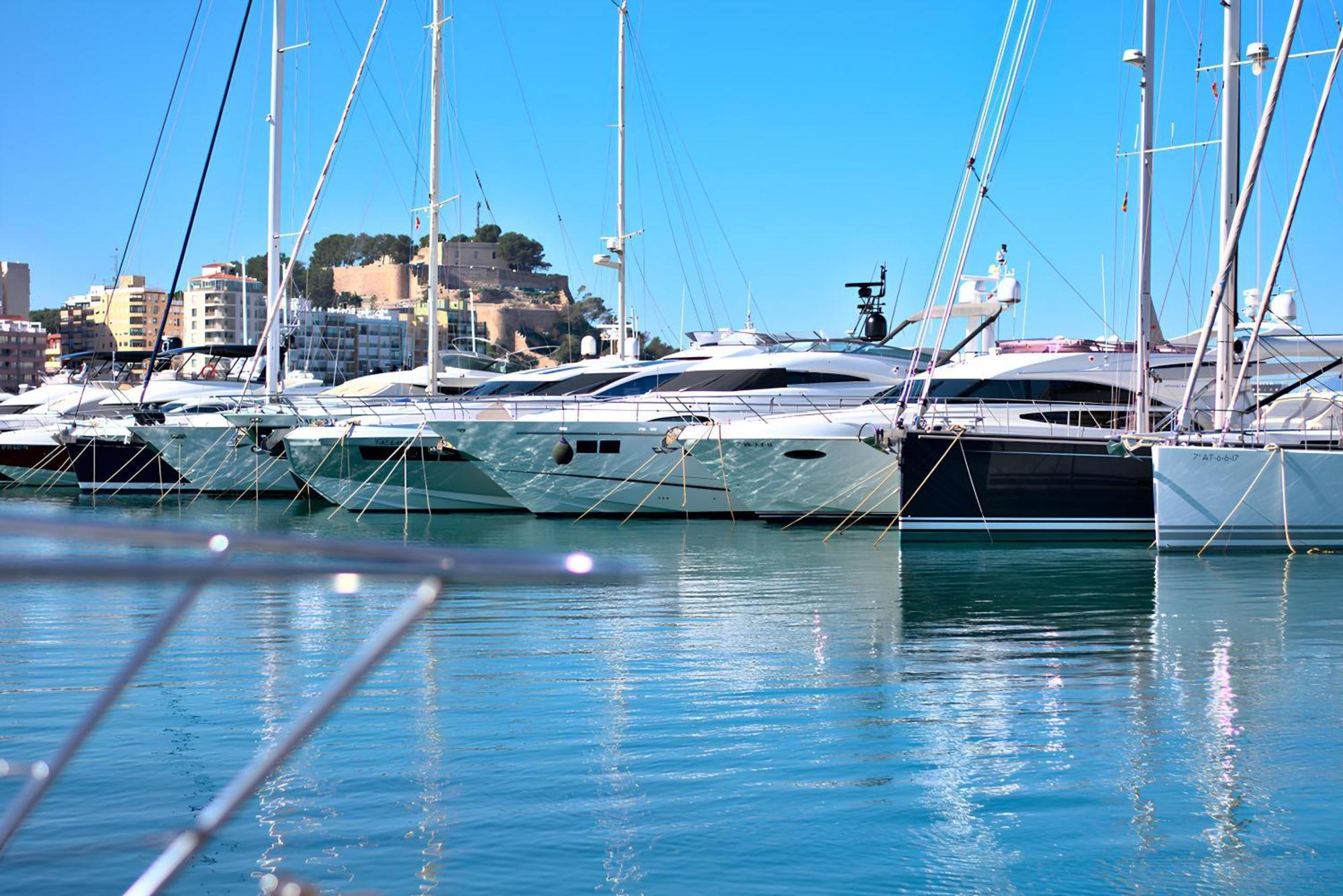 Tirolina By Edeal Homes Denia Eksteriør bilde